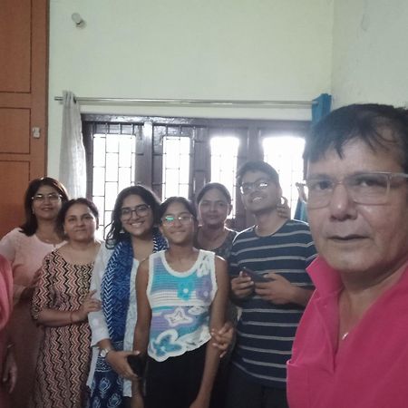 Shanti Niketan Hostel And Homestay พาราณสี ภายนอก รูปภาพ